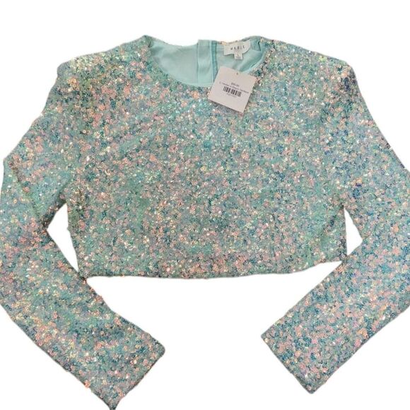 Mable shoulder padded sequin crop top in Mint - Picture 2 of 3
